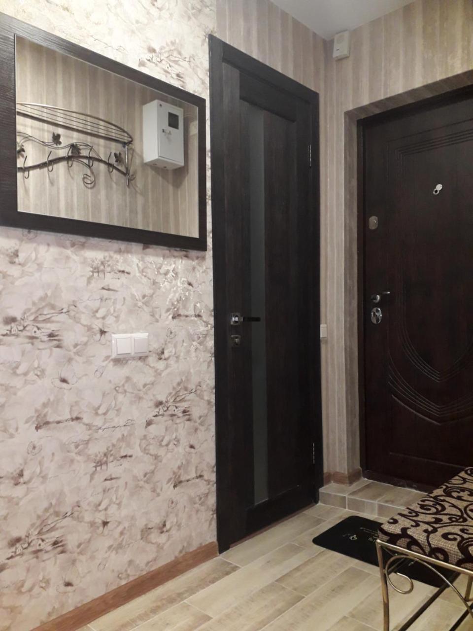 Apartment 30 m2 on Sergei Esenin 11 Charkiw Exterior foto